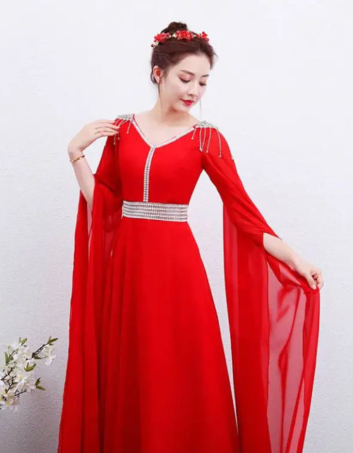 Load image into Gallery viewer, The Red Long Guzheng Performance Dress Is Elegant And Slim
