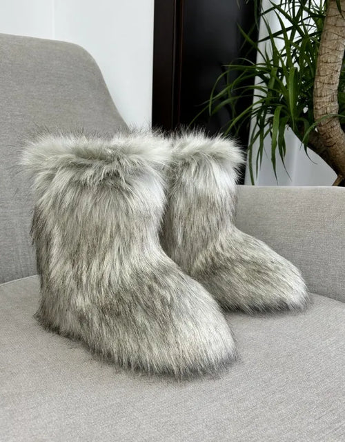 Load image into Gallery viewer, Raccoon Fur Plush Snow Boots
