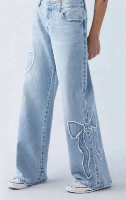 Load image into Gallery viewer, Women&#39;s Straight Trousers Embroidered Side Frayed Butterfly Jeans Street Design Hot Girl Baggy Pants
