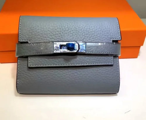 Load image into Gallery viewer, Compact Leather Wallet
