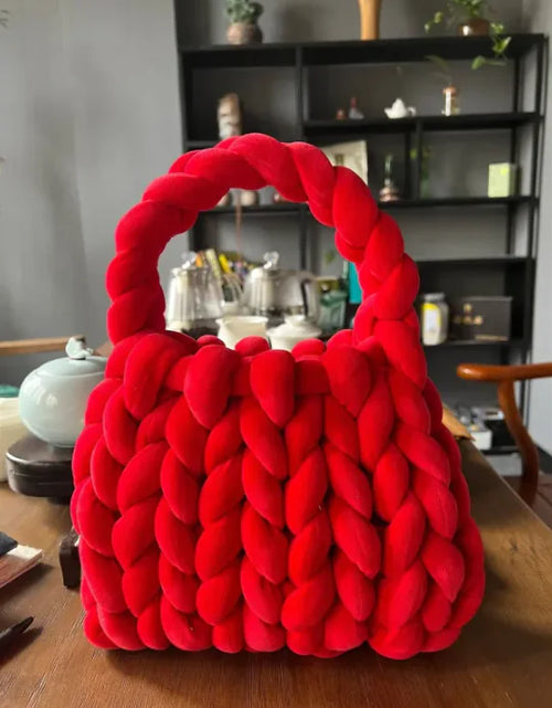 Load image into Gallery viewer, Hand Woven Bag
