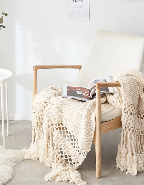 Load image into Gallery viewer, Handmade Hollow Tassel Blanket
