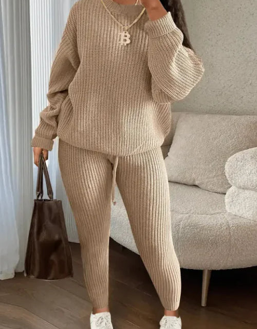 Load image into Gallery viewer, Women&#39;s Fashionable Knitted Wool Trousers Suit
