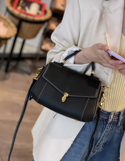 Load image into Gallery viewer, Chic Leather Crossbody Bag
