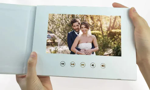 Wedding 7 Inch Video Linen Greeting Card