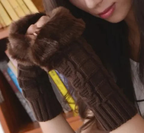 Women Plush Half Finger Gloves