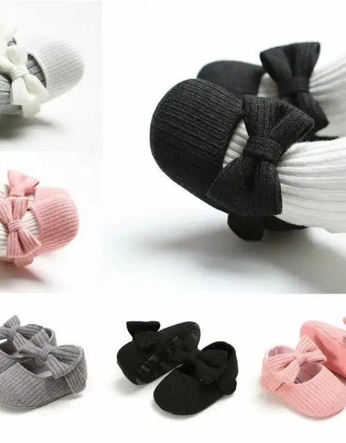 Load image into Gallery viewer, Newborn Soft Shoes
