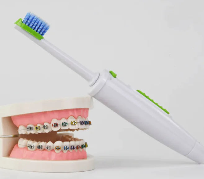 Portable Orthodontic Water Spray Toothbrush