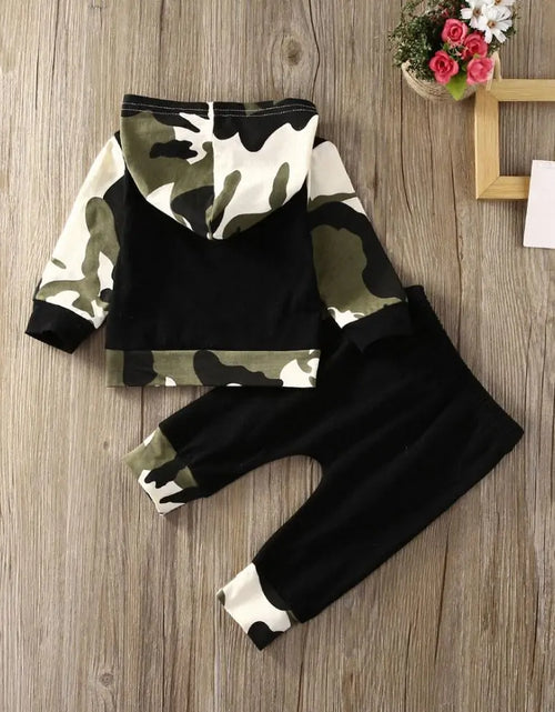 Load image into Gallery viewer, Baby Boys Camo Outfits Tracksuit Set
